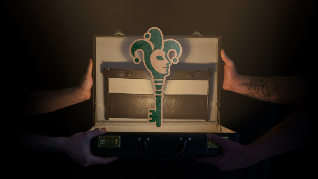 logo de Fabulis qui sort d'une valise